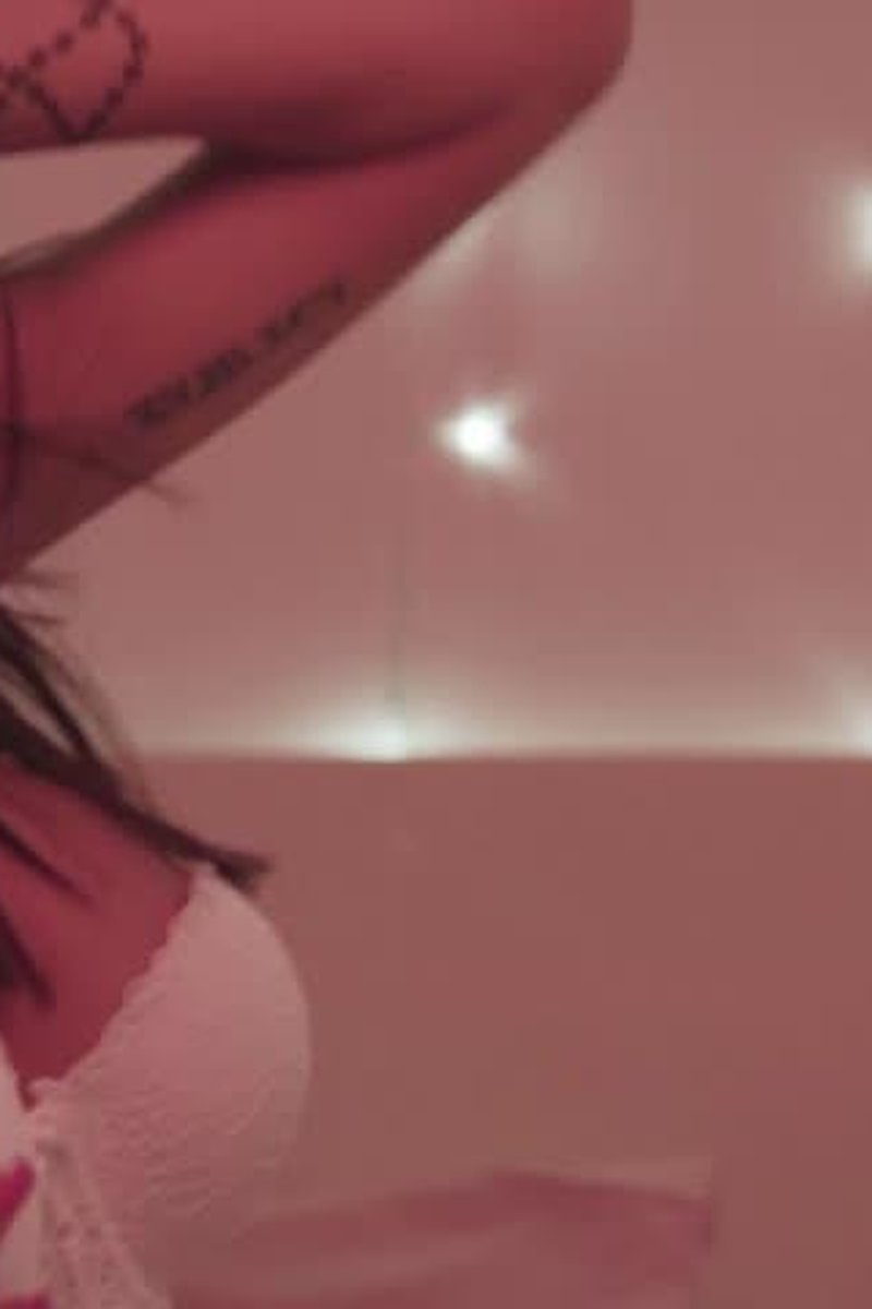 For You - Screenshot 1 of 4 - Dancing