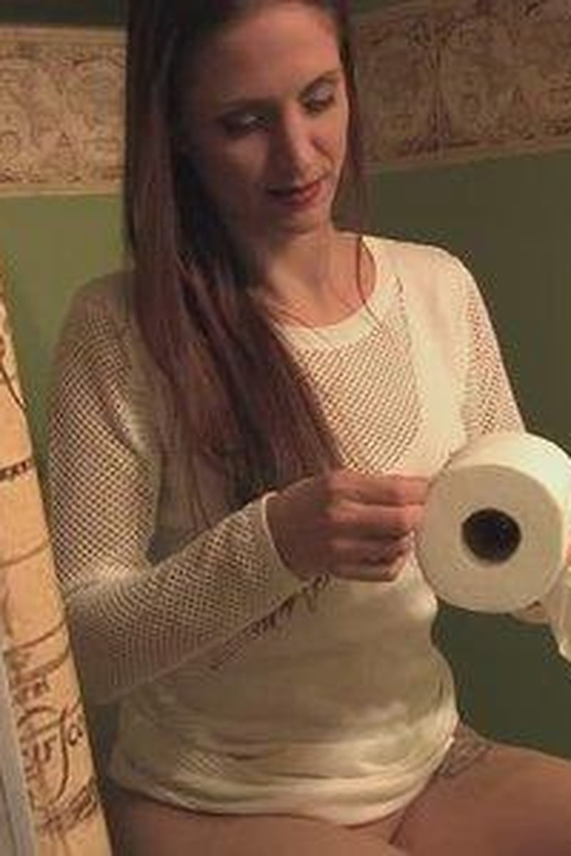 Desperation Challenge 3 (2k Upscaled) - Autumn Bodell & Tara - Screenshot 1 of 4 - 2k Upscaled