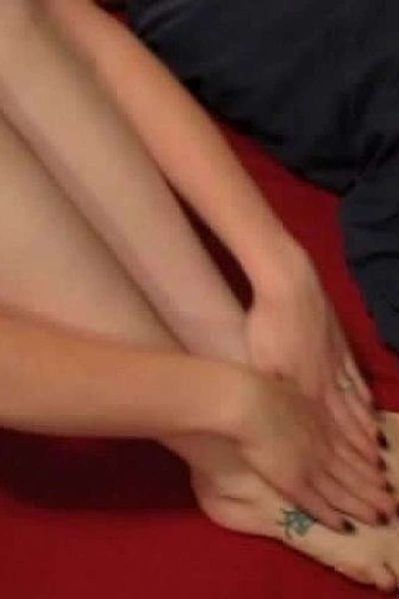 Tiny Red Slut 162 - Screenshot 1 of 4 - Small Tits