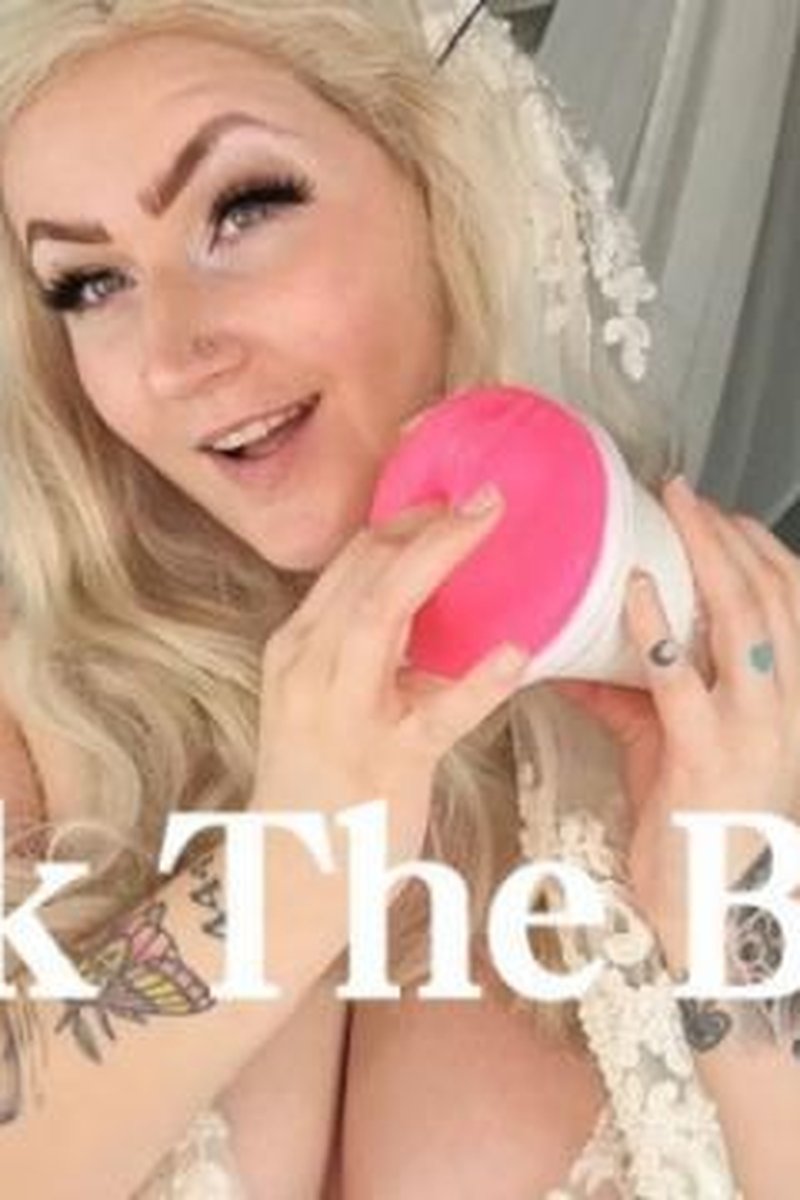 Cuck Your Bride - Screenshot 1 of 4 - Amateur
