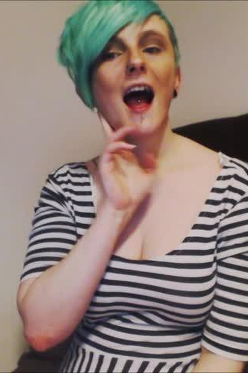 Cuckolded By Double Dildo With Pixie - Screenshot 1 of 4 - Cuckolding