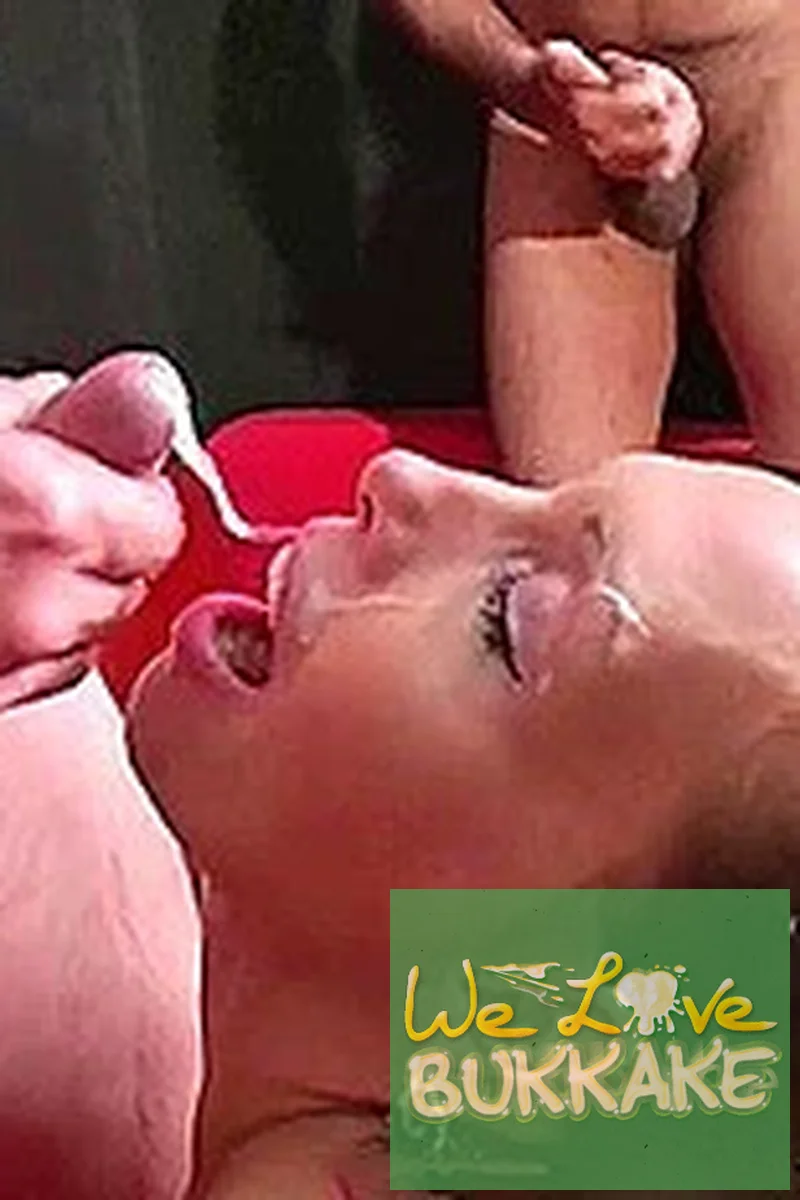 Pvc Bukkake - Screenshot 1 of 4 - Blowjob