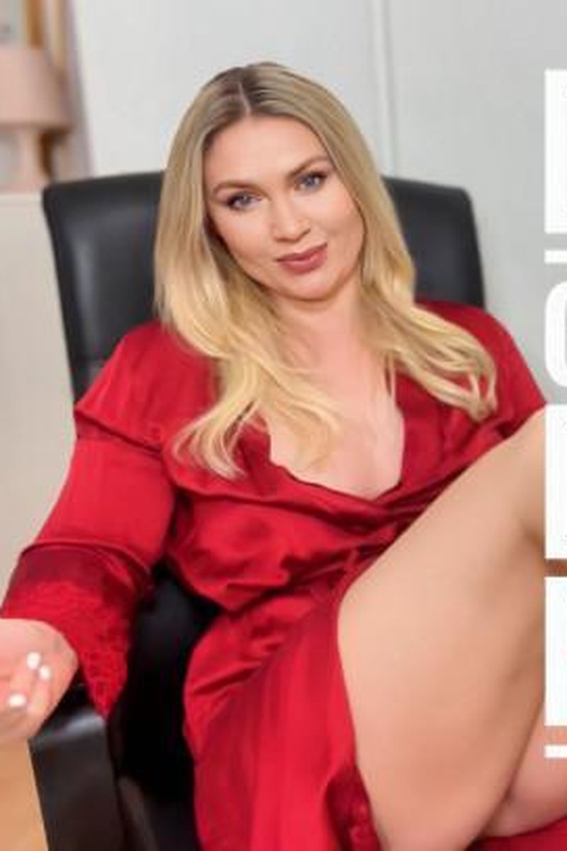 Findom Drain - Screenshot 1 of 4 - Blonde Hair (Female)