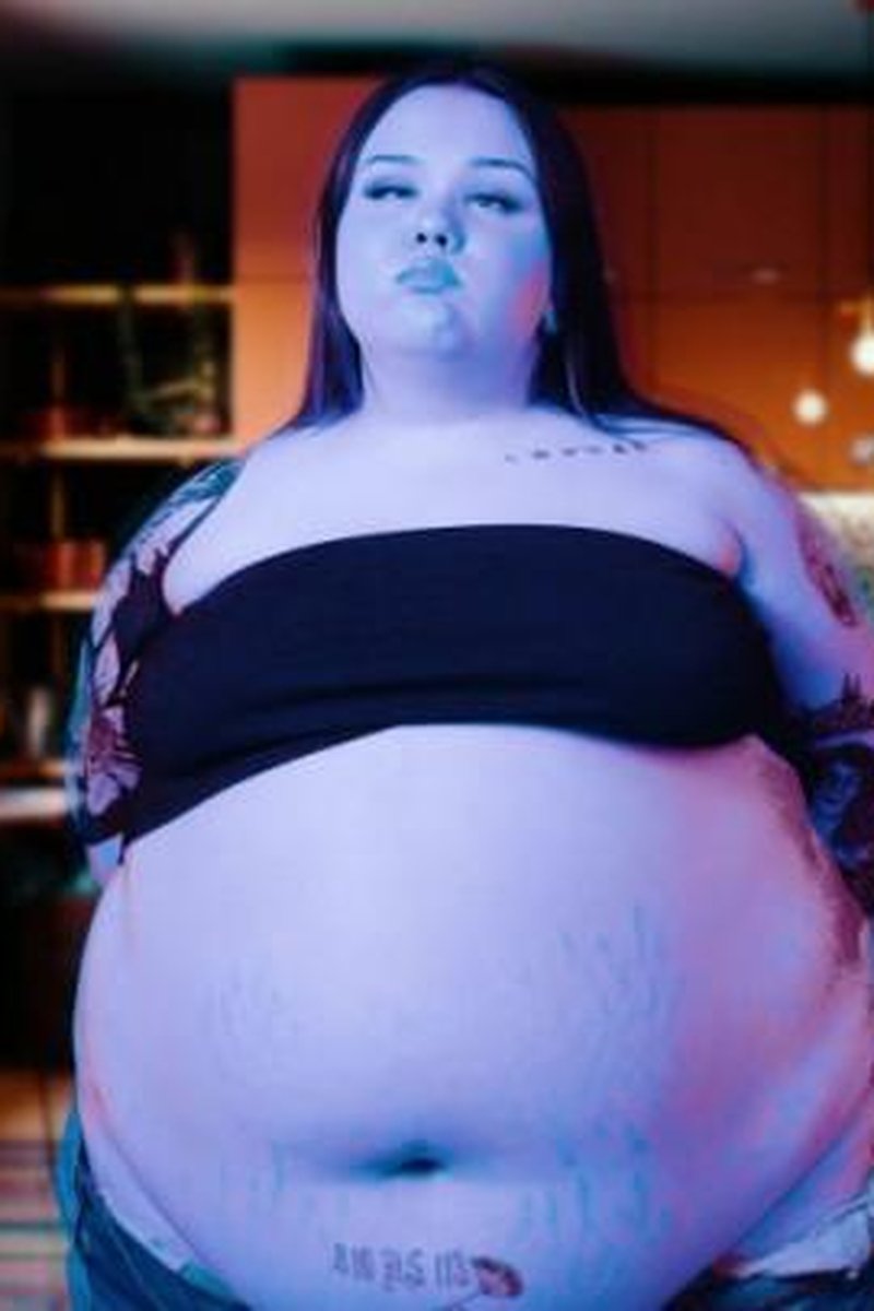 Inflating Your GF - Screenshot 1 of 4 - BBW