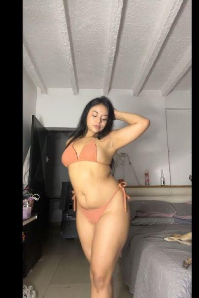 Being Naughty - Screenshot 1 of 4 - Anal Masturbation
