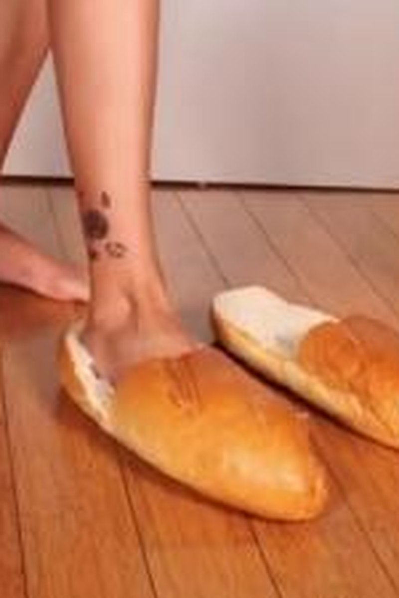 Amazon Trinity Bread Slippers - Screenshot 1 of 4 - Femdom