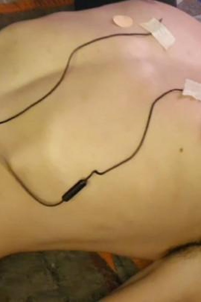 Juani Resus - Screenshot 1 of 4 - Medical Fetish