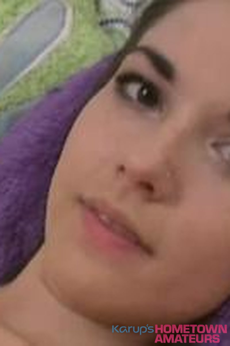 Emily - Screenshot 1 of 4 - Emily Grey