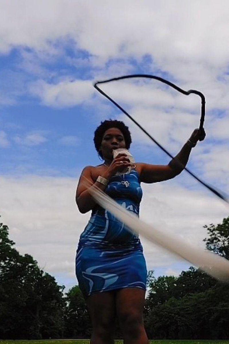 Whips - Screenshot 1 of 4 - Body Worship