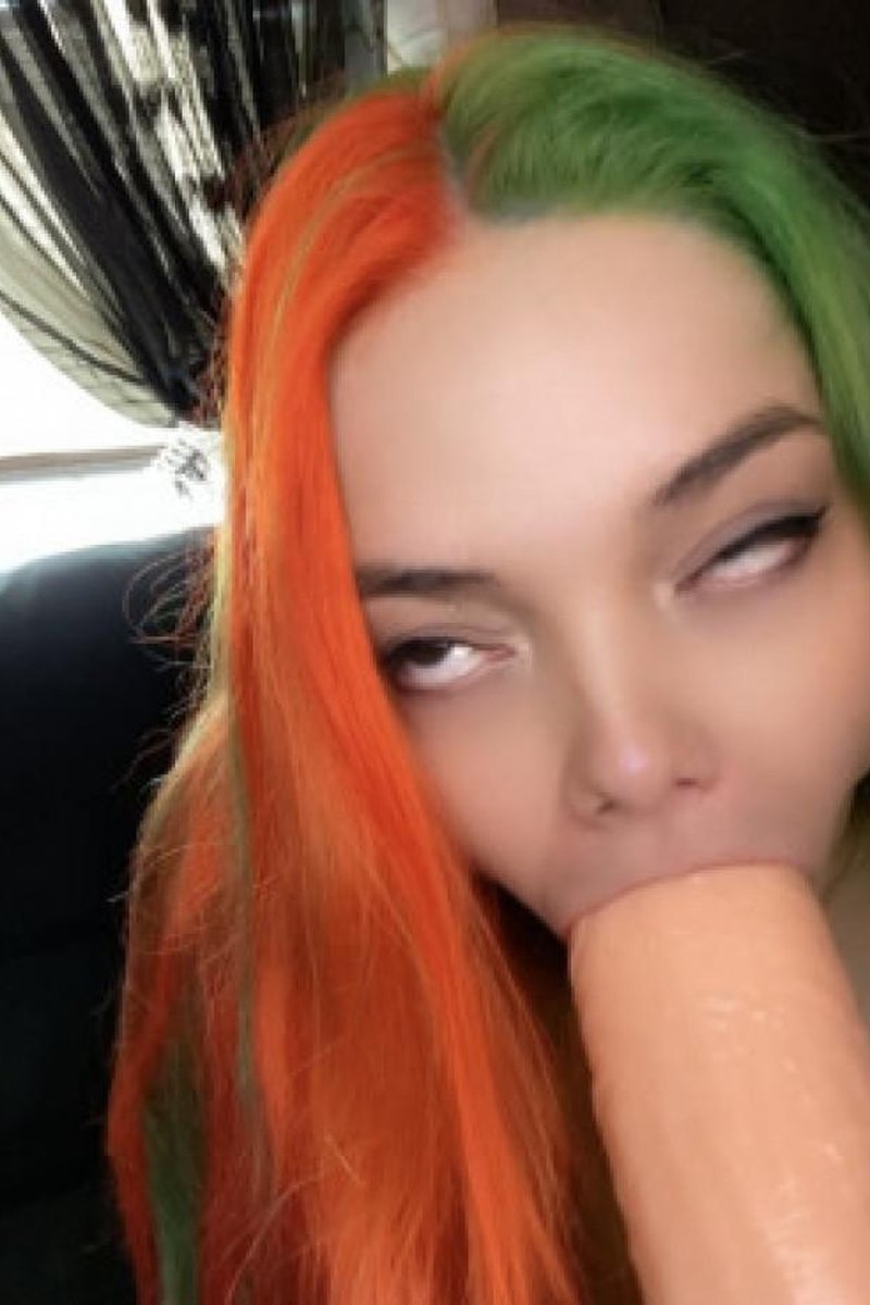 To Thick - Screenshot 1 of 4 - Babes