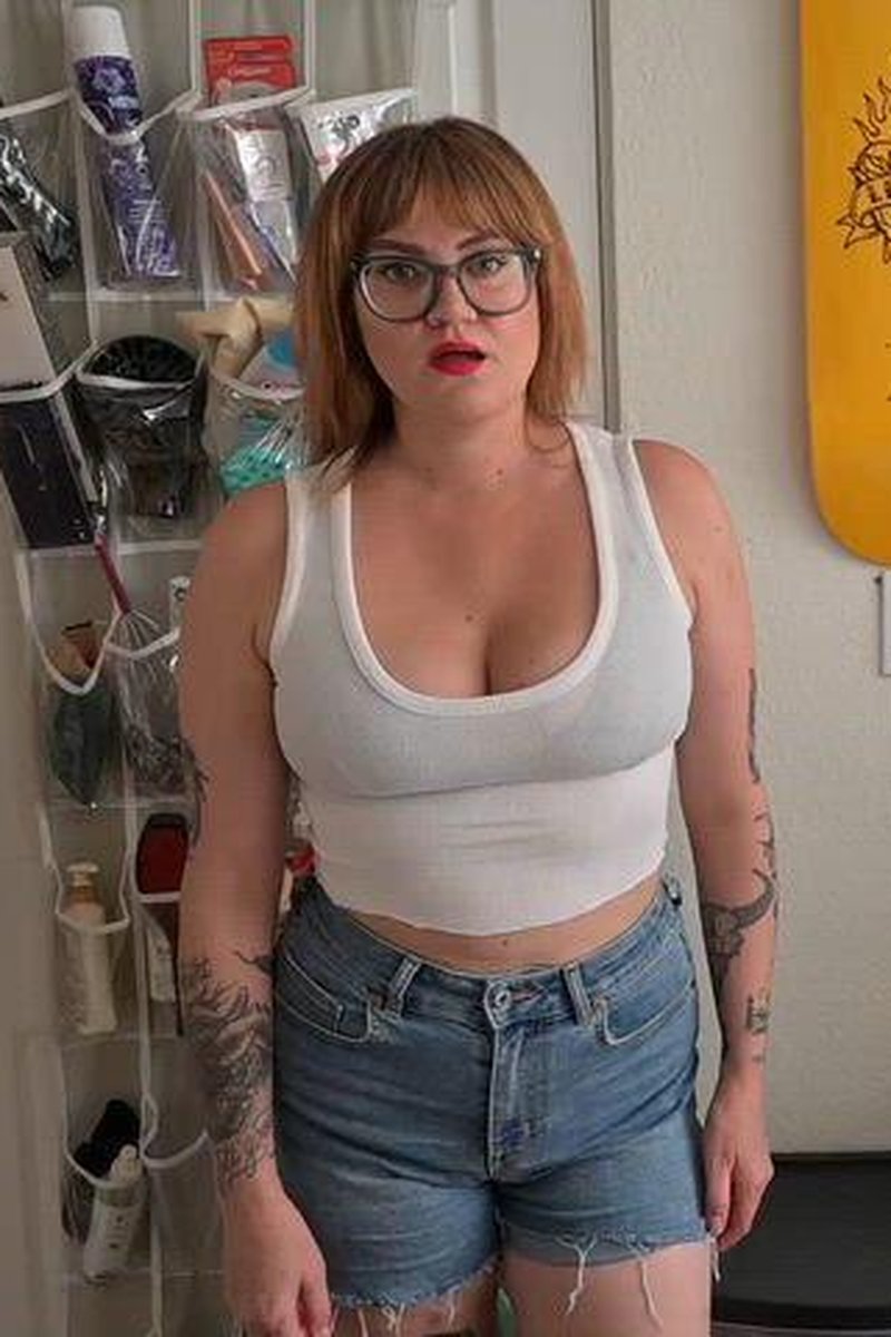TP-yourvidslexidollface-panty-lover-foot-fetish-joi