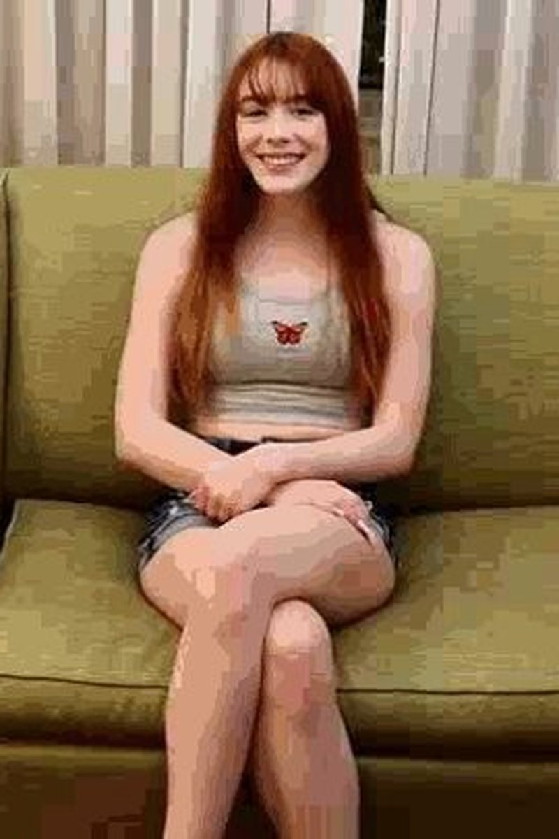 Redhead Michelle Anthony Has Impeccable Feet! ( ) - Screenshot 1 of 4 - Foot Fetish