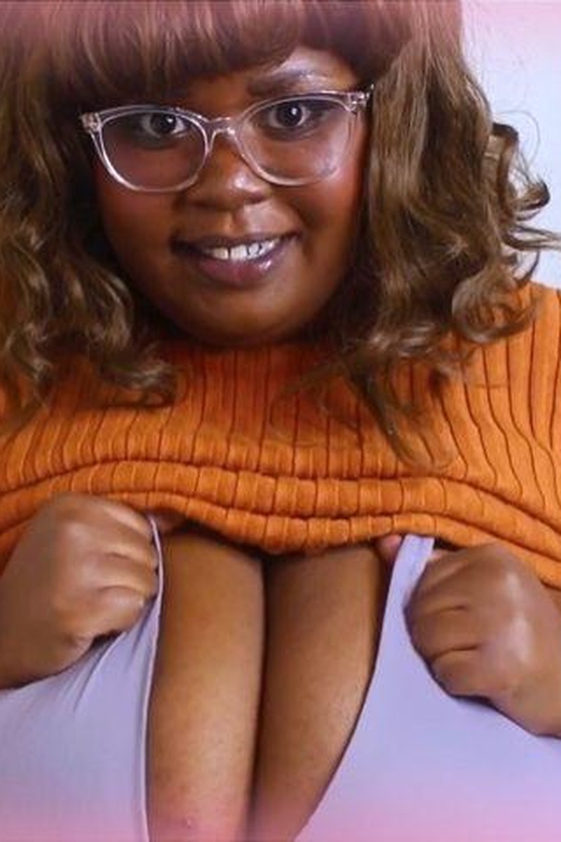 Velma Teases Shaggy POV Preview - Screenshot 1 of 4 - BBW