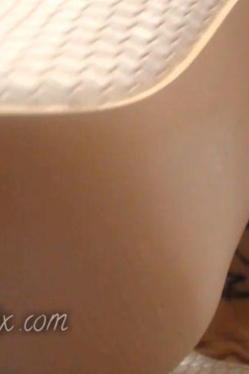 TP-manyvidsspanishfindomsonia-lick-and-pay-spanish-audi