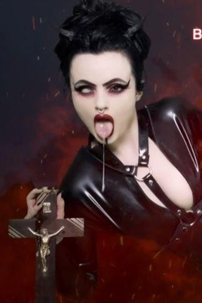 Burn The Church - Screenshot 1 of 4 - Femdom