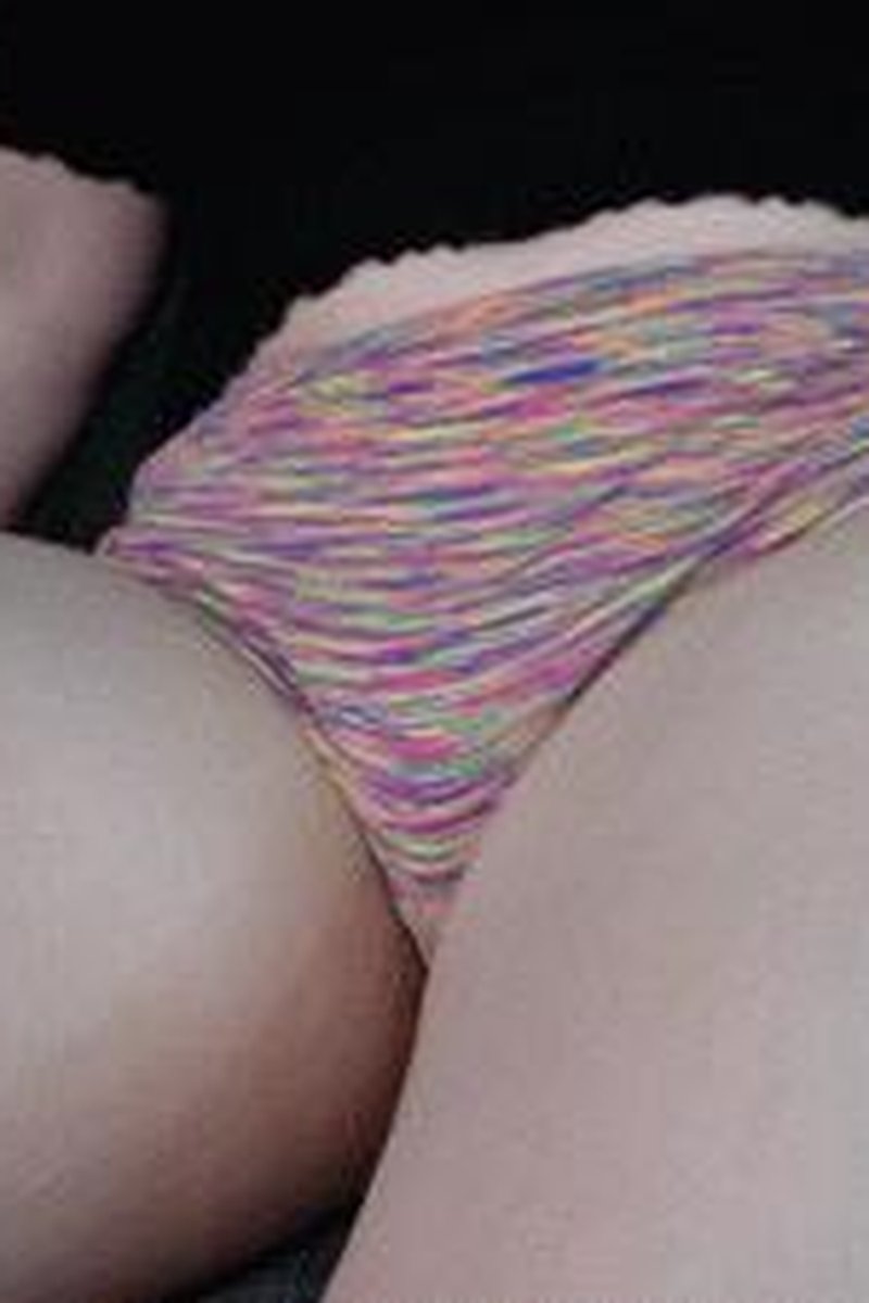 Tiny Thigh Slave HD - Screenshot 1 of 4 - Fetish