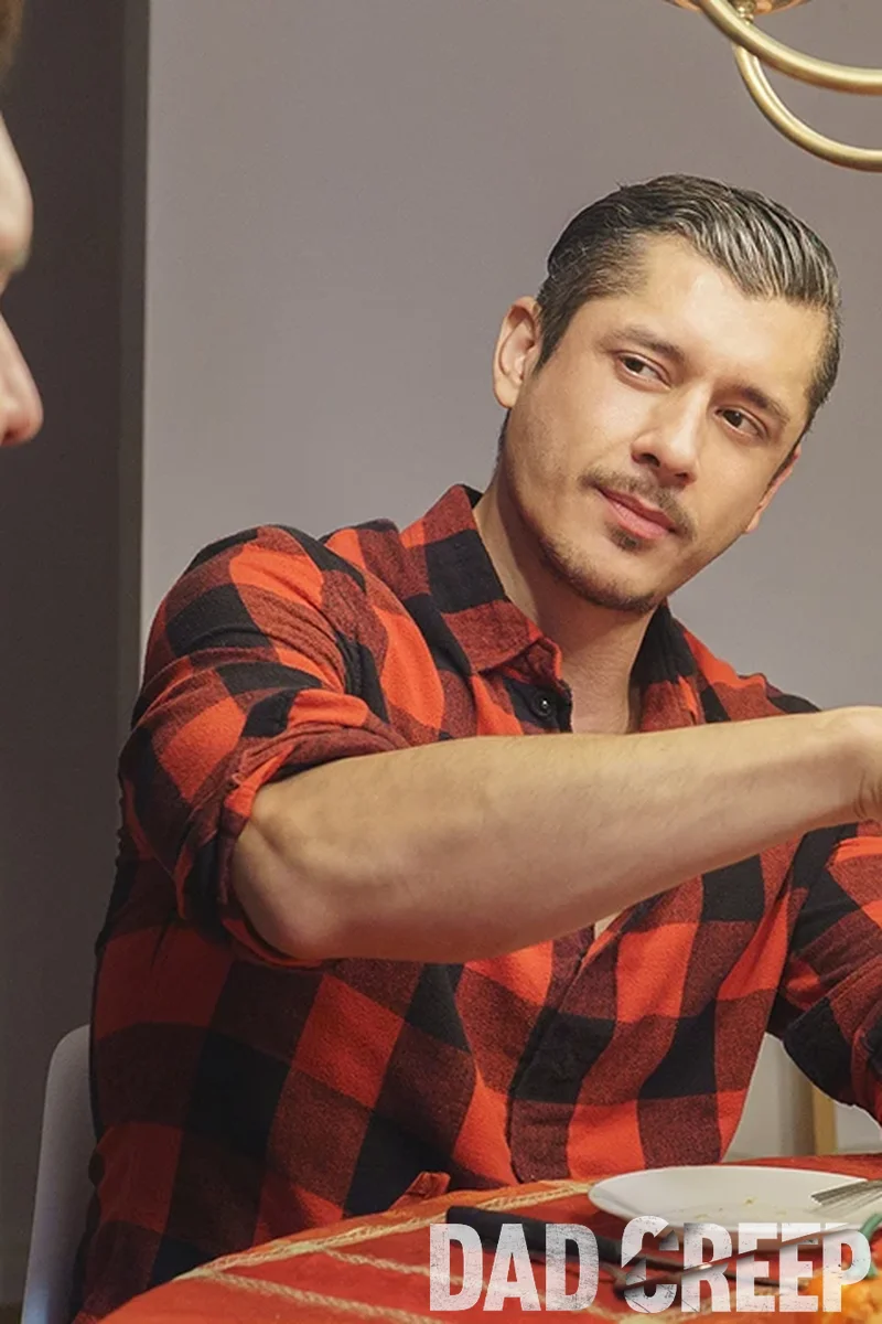 Cuddling Stepdaddy - Screenshot 1 of 4 - Mateo Torres