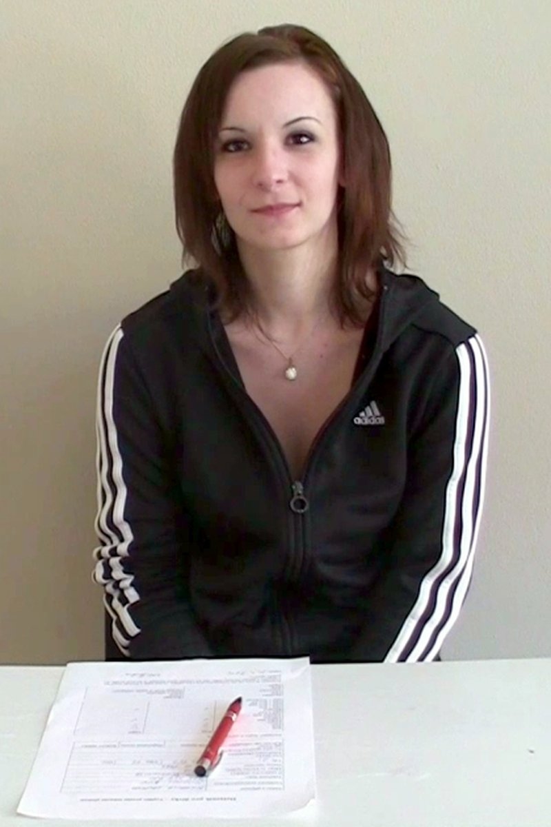 Lenka 6 - Screenshot 1 of 4 - European