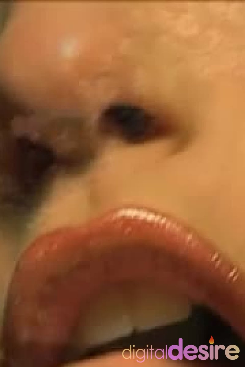 Peach - Screenshot 1 of 4 - Babes