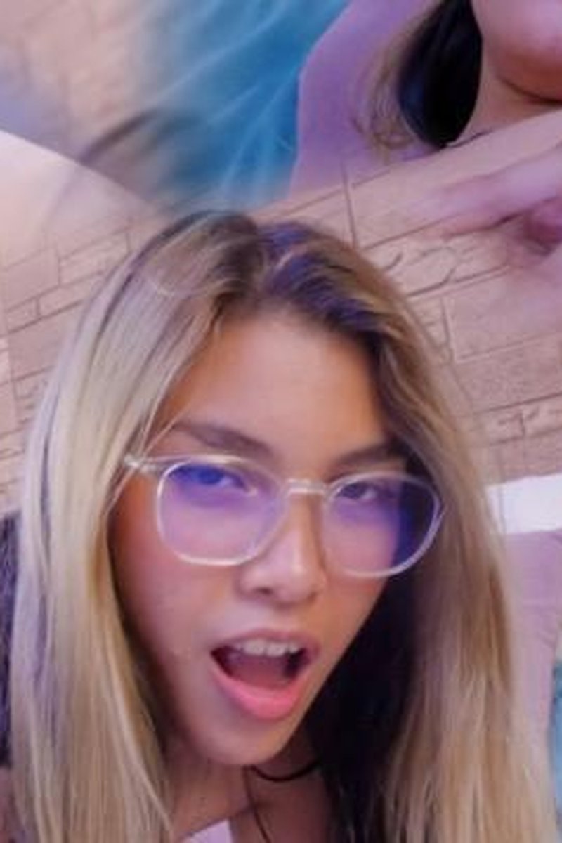 Sweet Touch - Screenshot 1 of 4 - Anal Masturbation