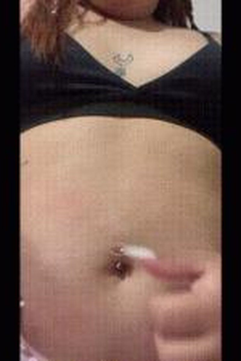 Belly Fetish - Screenshot 1 of 4 - BBW