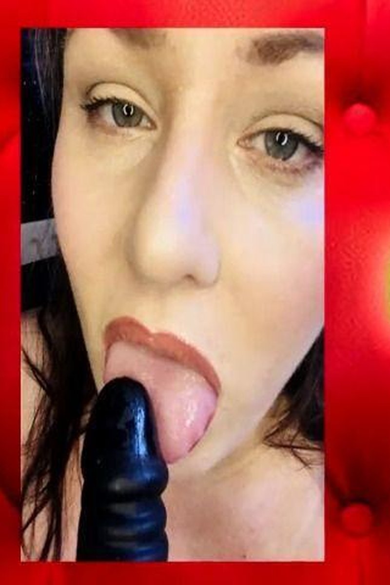 Kinky Corner Time - Screenshot 1 of 4 - Bisexual