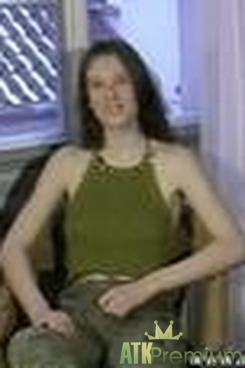 Dani - Interview - Screenshot 1 of 4 - Dani Dan005
