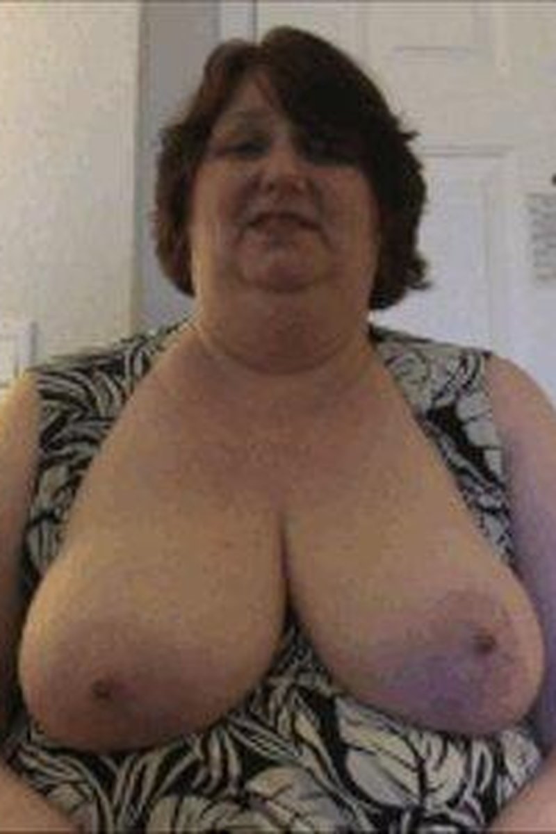 Lcd Dear Pump Stud - Screenshot 1 of 4 - BBW