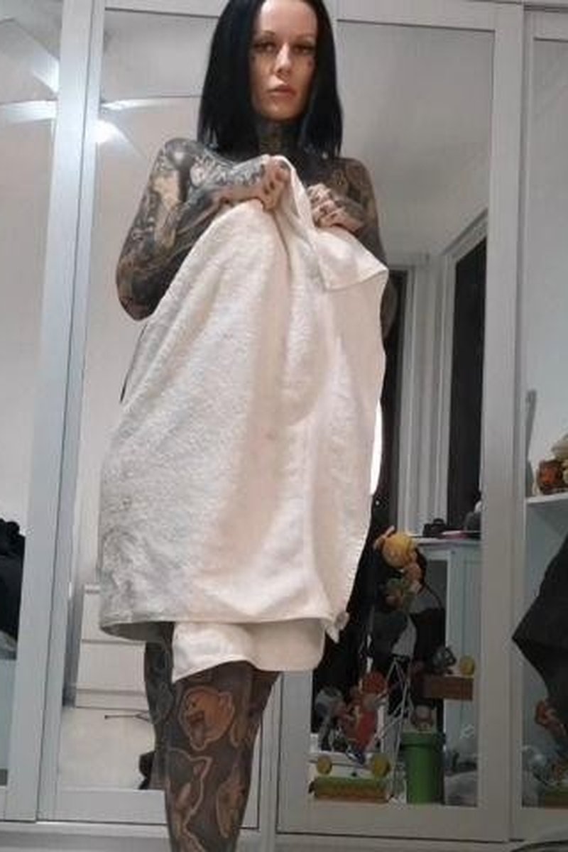 Stripper Mummy - Screenshot 1 of 4 - Dancer