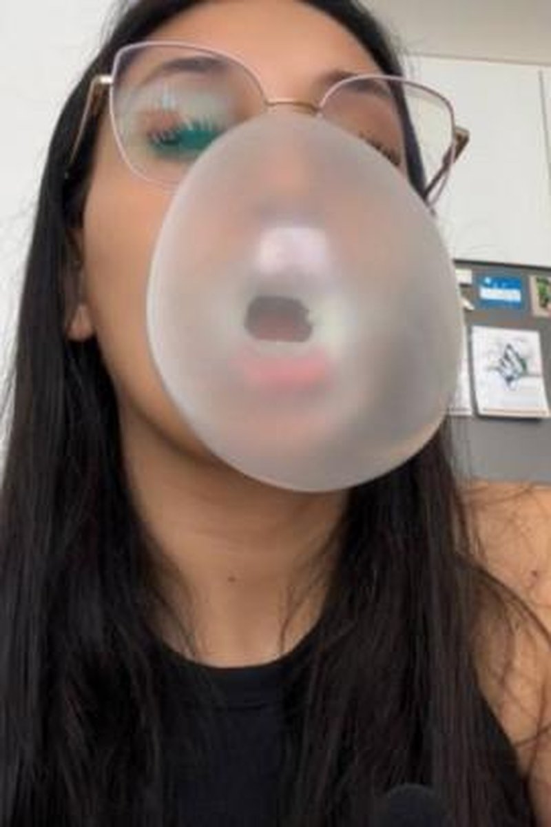 Bubble Gum Play - Screenshot 1 of 4 - Bubble Gum