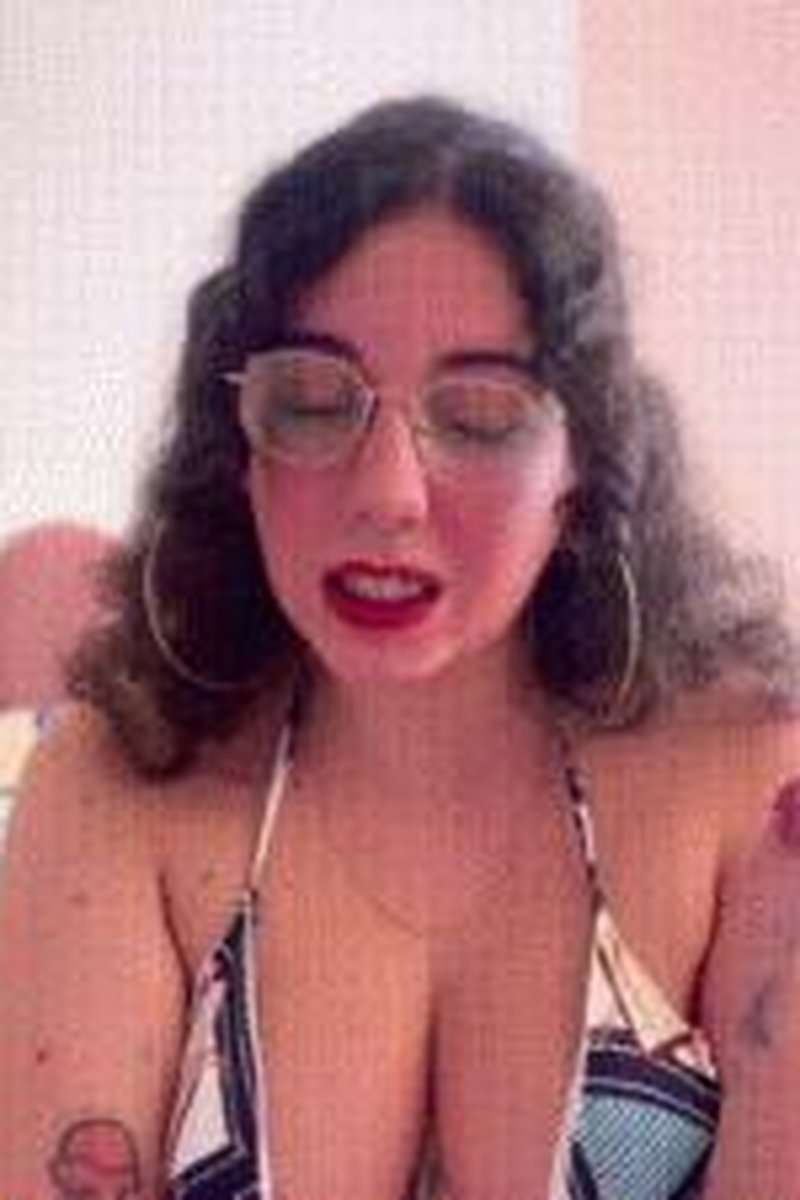 Exxxposed! - Screenshot 1 of 4 - Bitch
