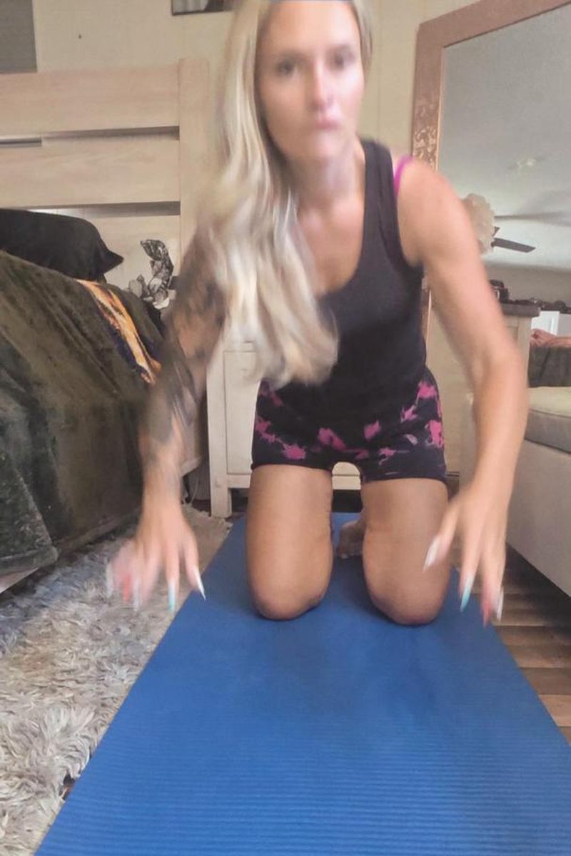 Stretching - Screenshot 1 of 4 - Flexible