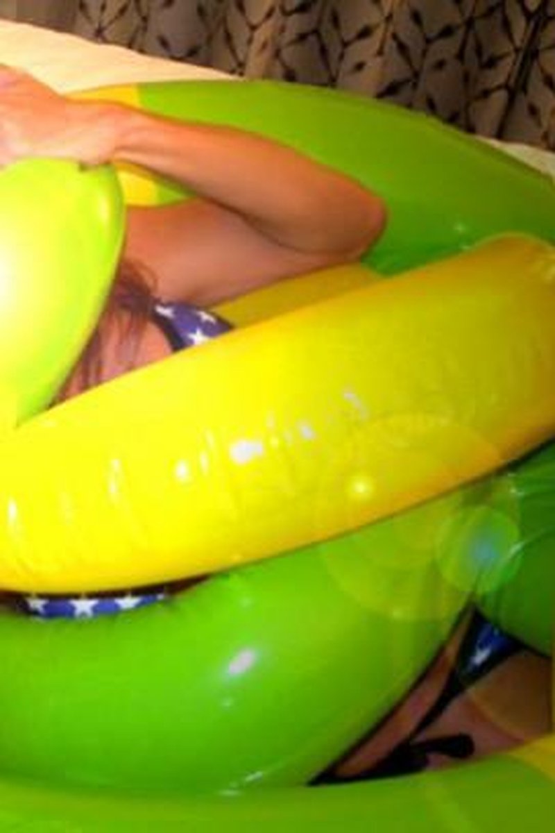 Pumped Up! 1 - Screenshot 1 of 4 - Bondage