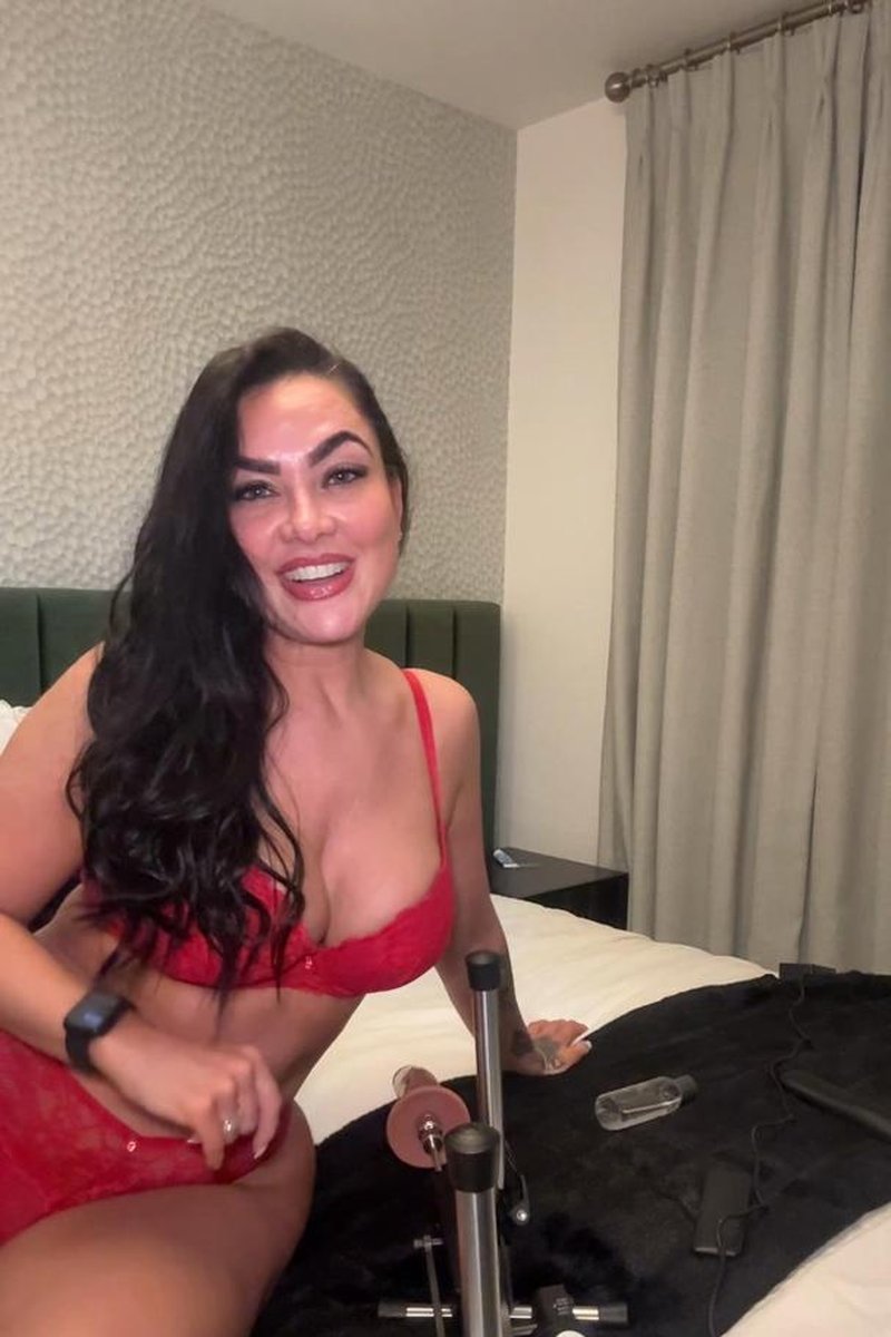 Sex Machine Toy Testing - Screenshot 1 of 4 - Fucking Machines