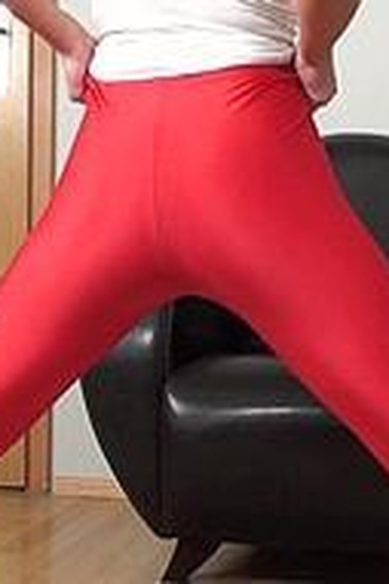 Flexi Nylons - Screenshot 1 of 4 - Kelly In Spandex