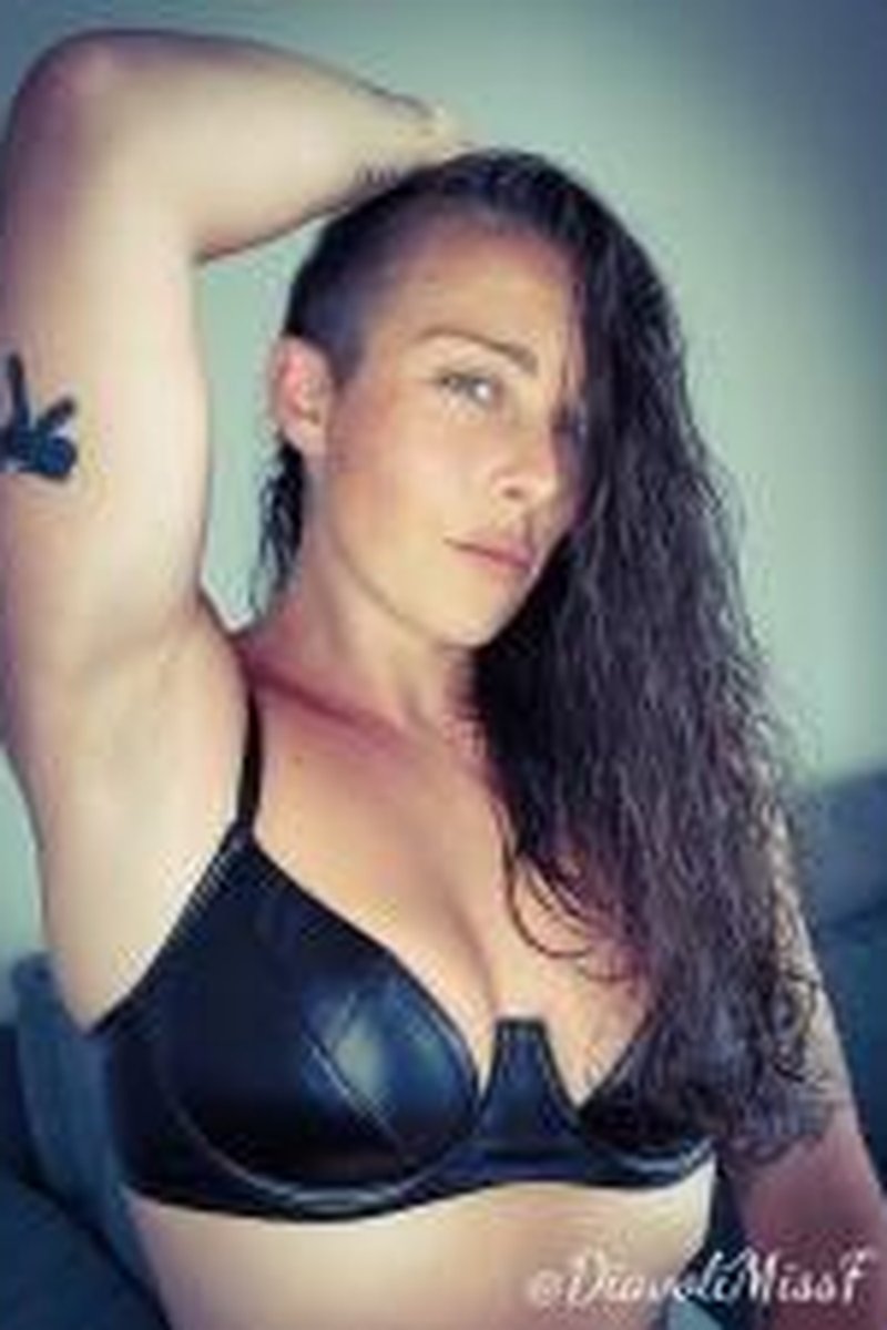 Armpit - Screenshot 1 of 4 - Armpit Fetish