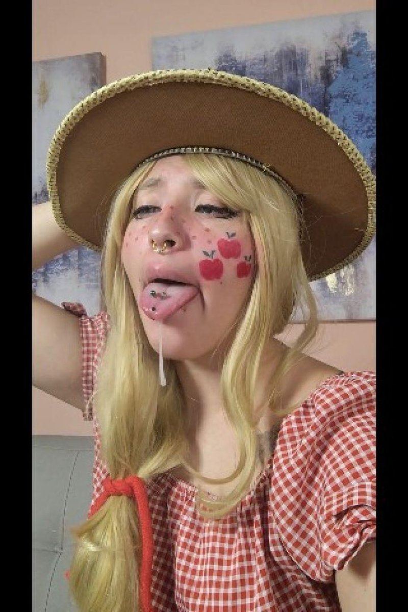 Sexy Face - Screenshot 1 of 4 - Ahegao