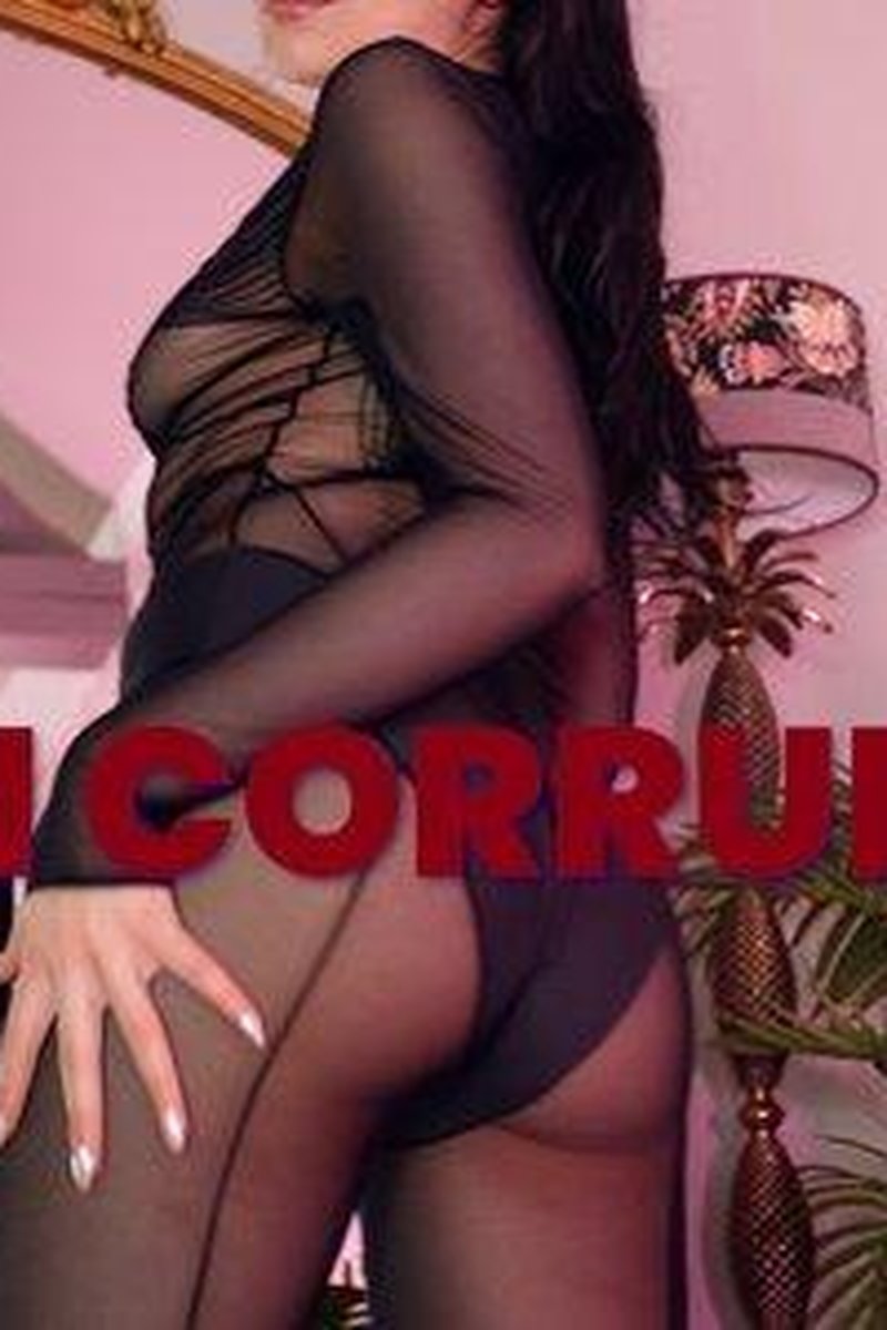 Vixen Corruption - Screenshot 1 of 4 - Femdom
