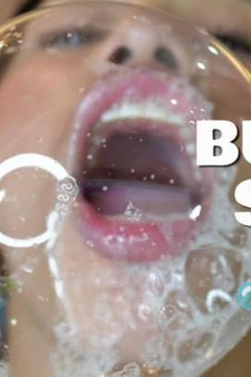 Bubble Show - Screenshot 1 of 4 - Fetish