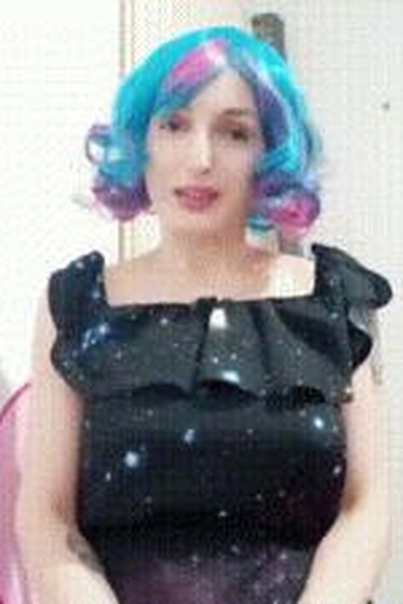 Step-Mom Casting Couch - Screenshot 1 of 4 - Blowjob