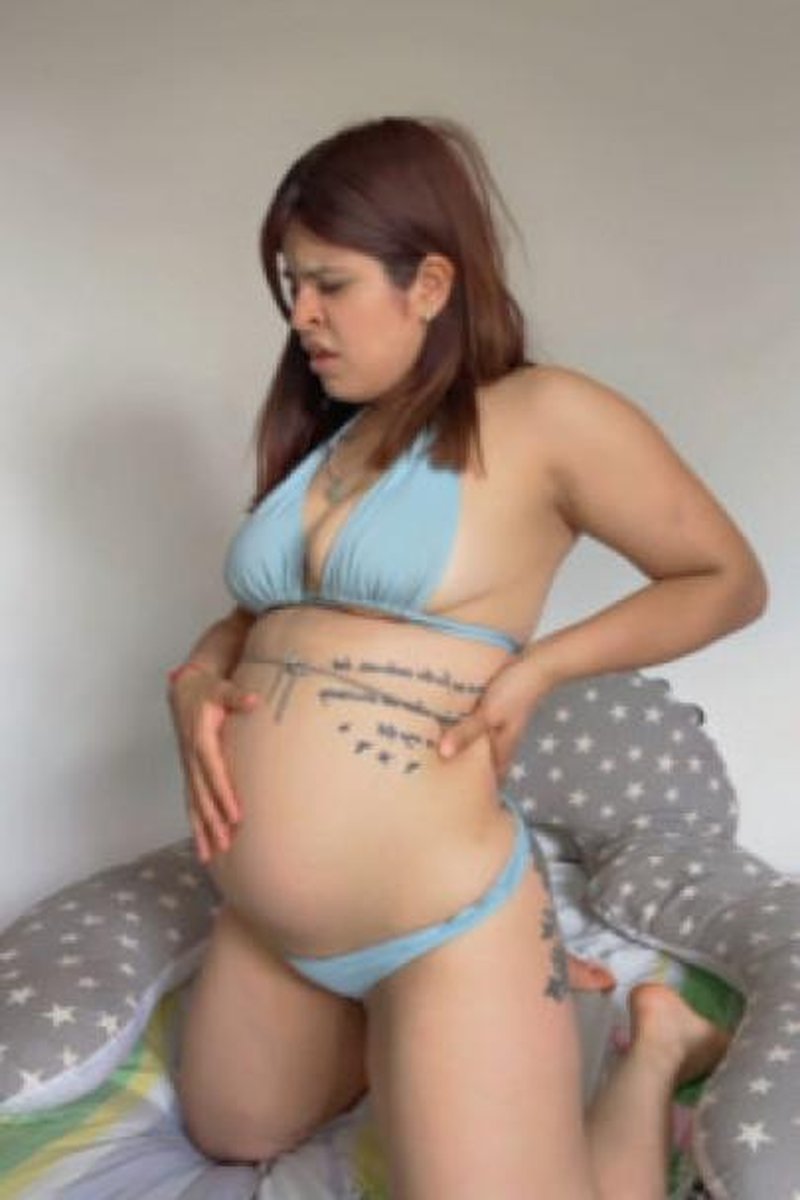 Swollen Belly - Screenshot 1 of 4 - Belly Fetish