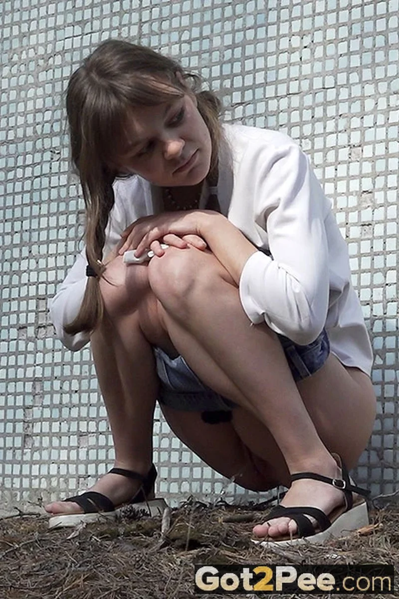 2169 - Screenshot 1 of 4 - Golden Shower