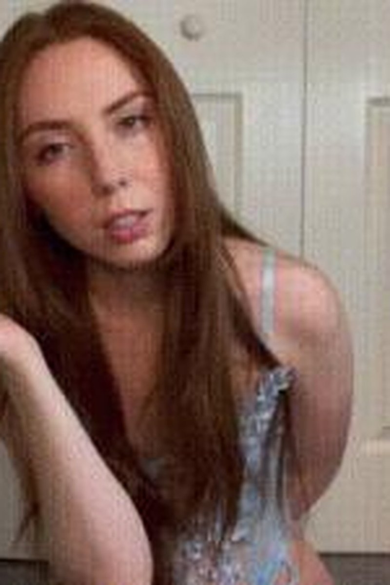 Virgin Humiliation - Screenshot 1 of 4 - Femdom
