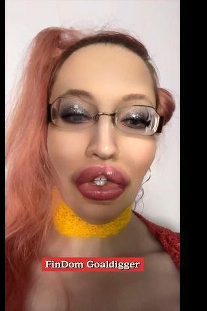 Looking Deeper - Screenshot 1 of 4 - Addiction Fetish