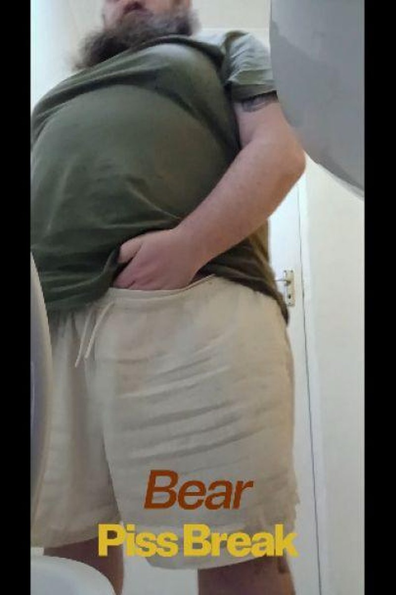 TP-manyvidshowitzer34-bear-piss-break