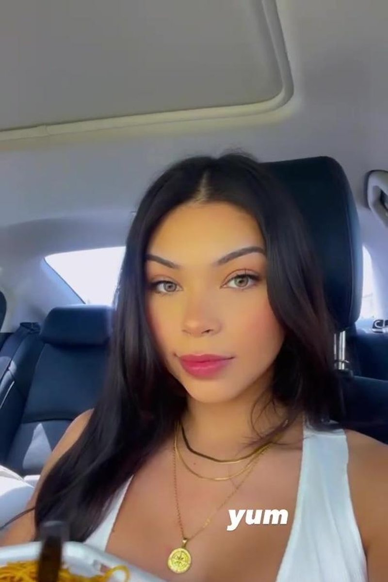 Yum - Screenshot 1 of 4 - Aishah Sofey