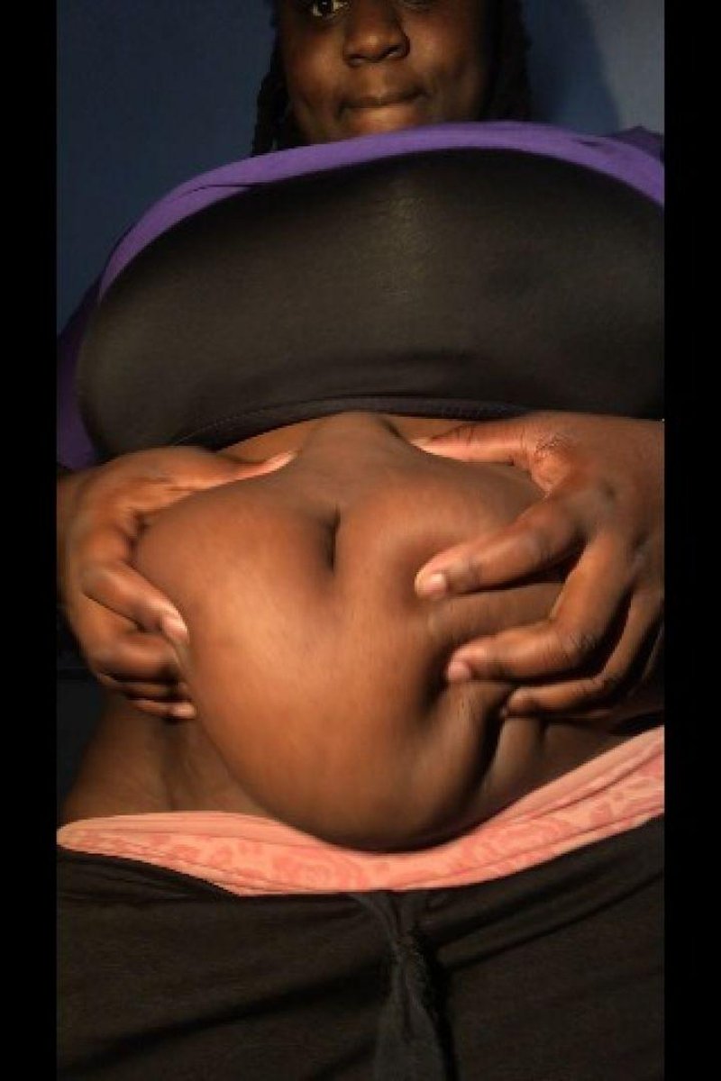 Belly Button Play - Screenshot 1 of 4 - Belly Drops