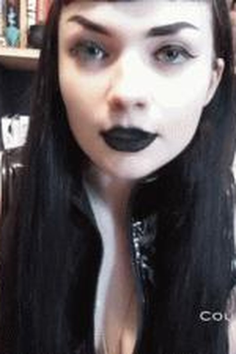 Masturhate - Screenshot 1 of 4 - BDSM
