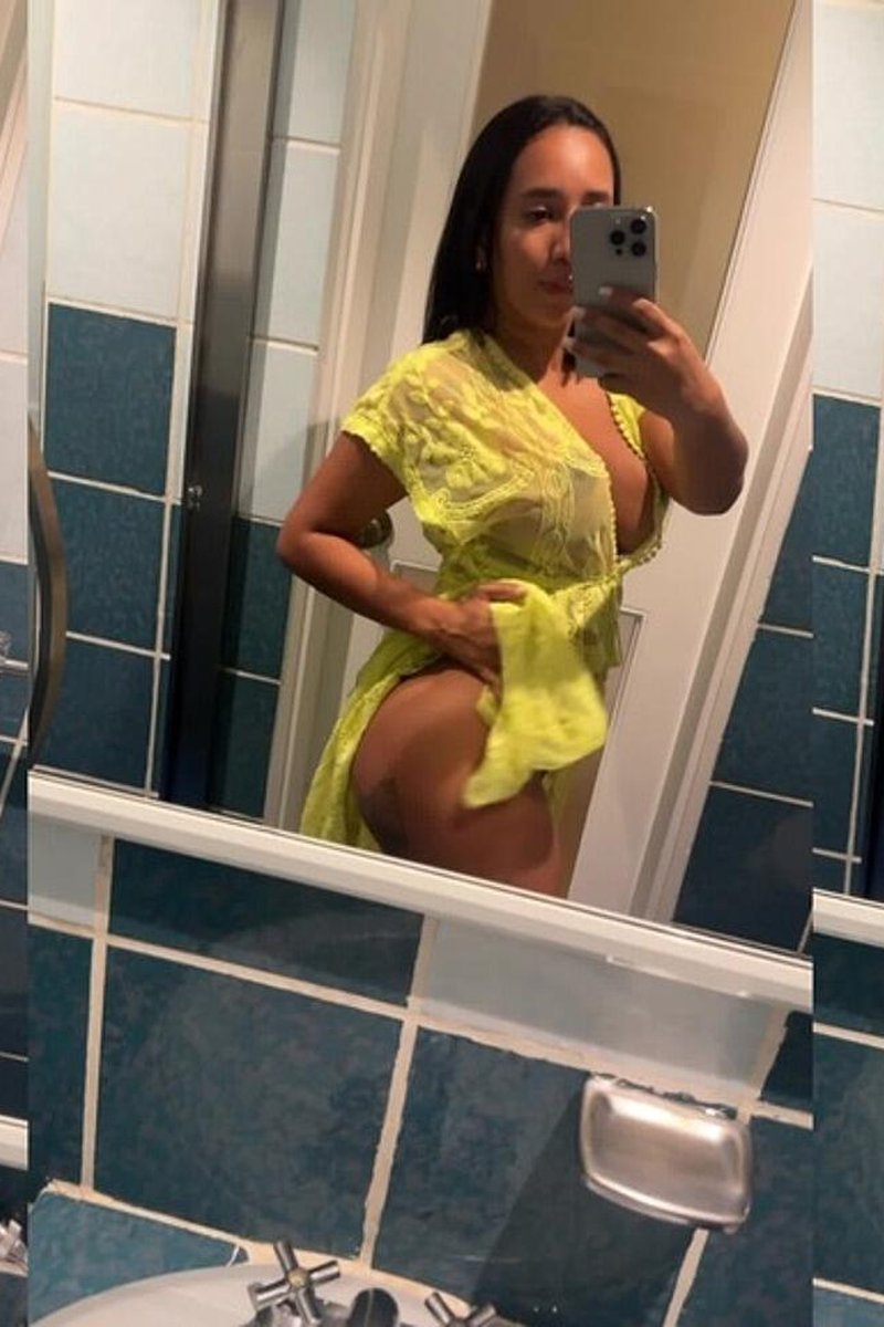 Chudai - Screenshot 1 of 4 - Latin Woman