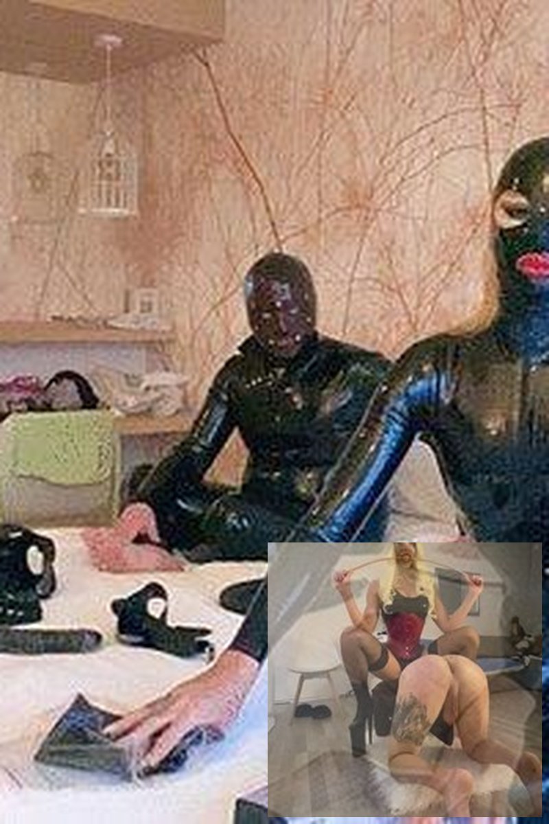 Rubber Lovers - Screenshot 1 of 4 - BDSM